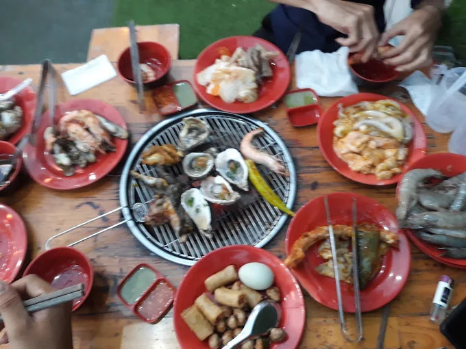 Nhà Hàng Bến Cát