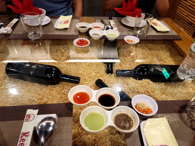 Nhà Hàng Long Thành