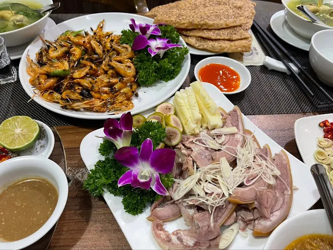 Nhà Hàng Tại Sông Công